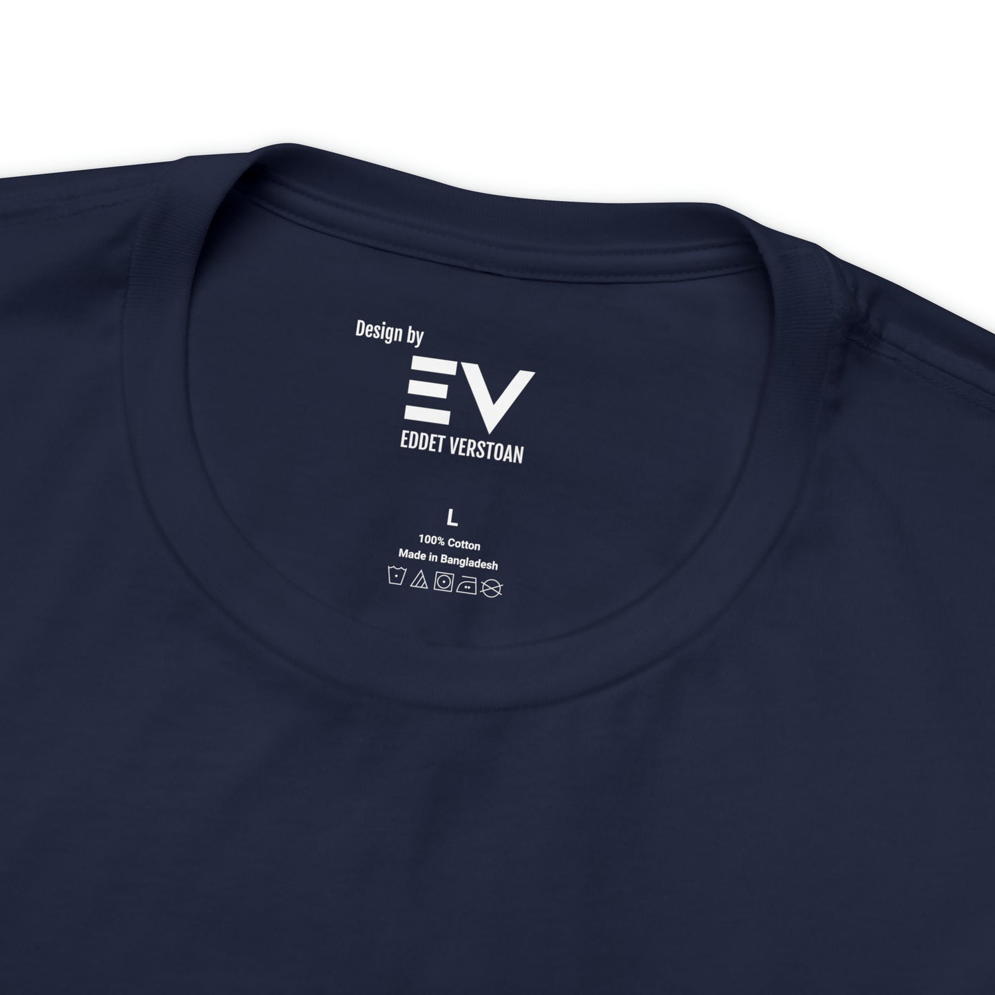 Eddet verstoan t-shirt neklabel