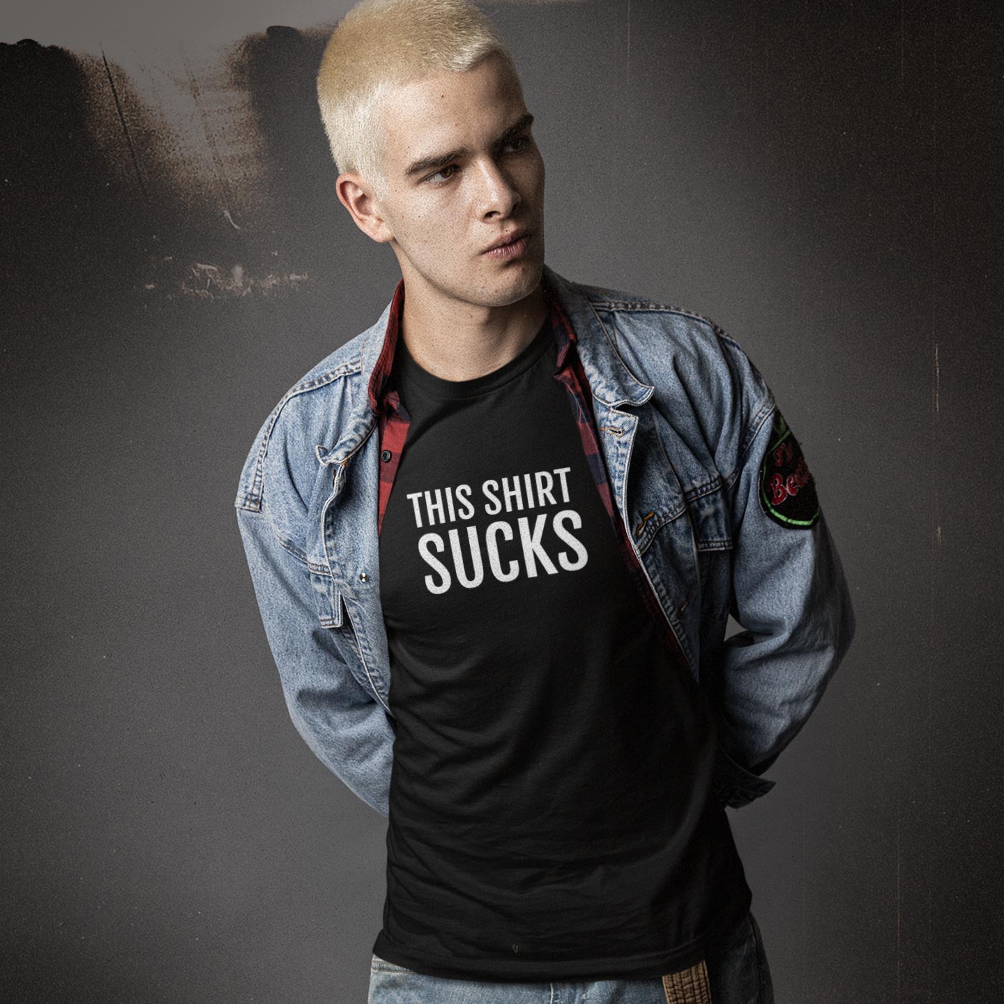 This shirt sucks T-shirt | Fun Wear | Unisex