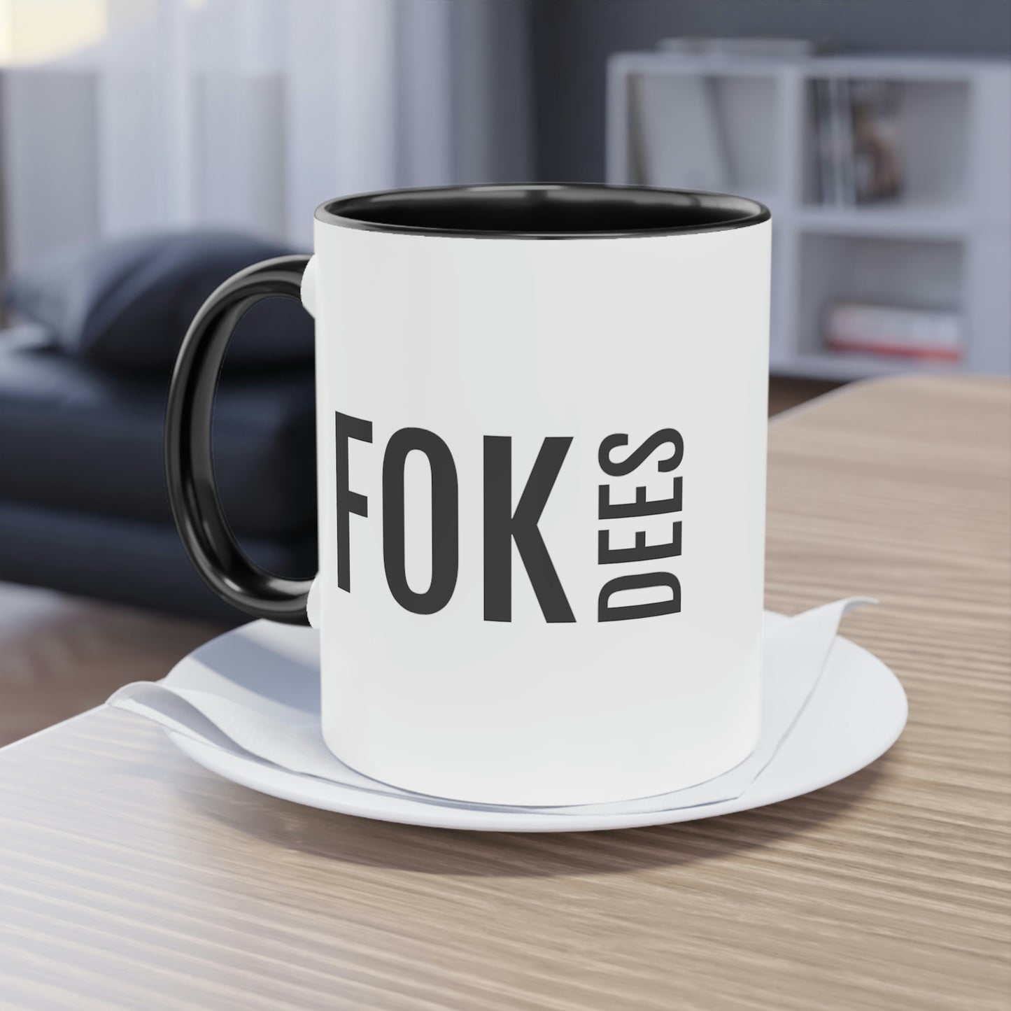 Voeg een vleugje lokale smaak toe aan je koffiepauze met onze dialectmokken.