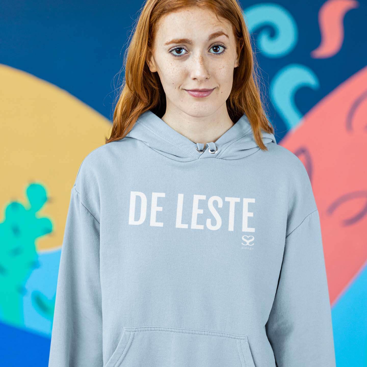 Stijlvolle Hoodie met Dialect van Antwerpse Rapster Slongs - Unisex - Blauwe Kleur