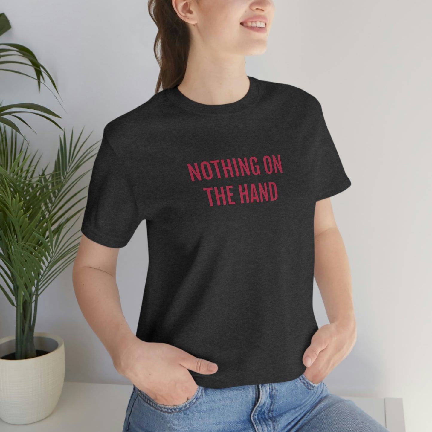 Met haar op - THE HAND | Unisex | Short Sleeve T-Shirt