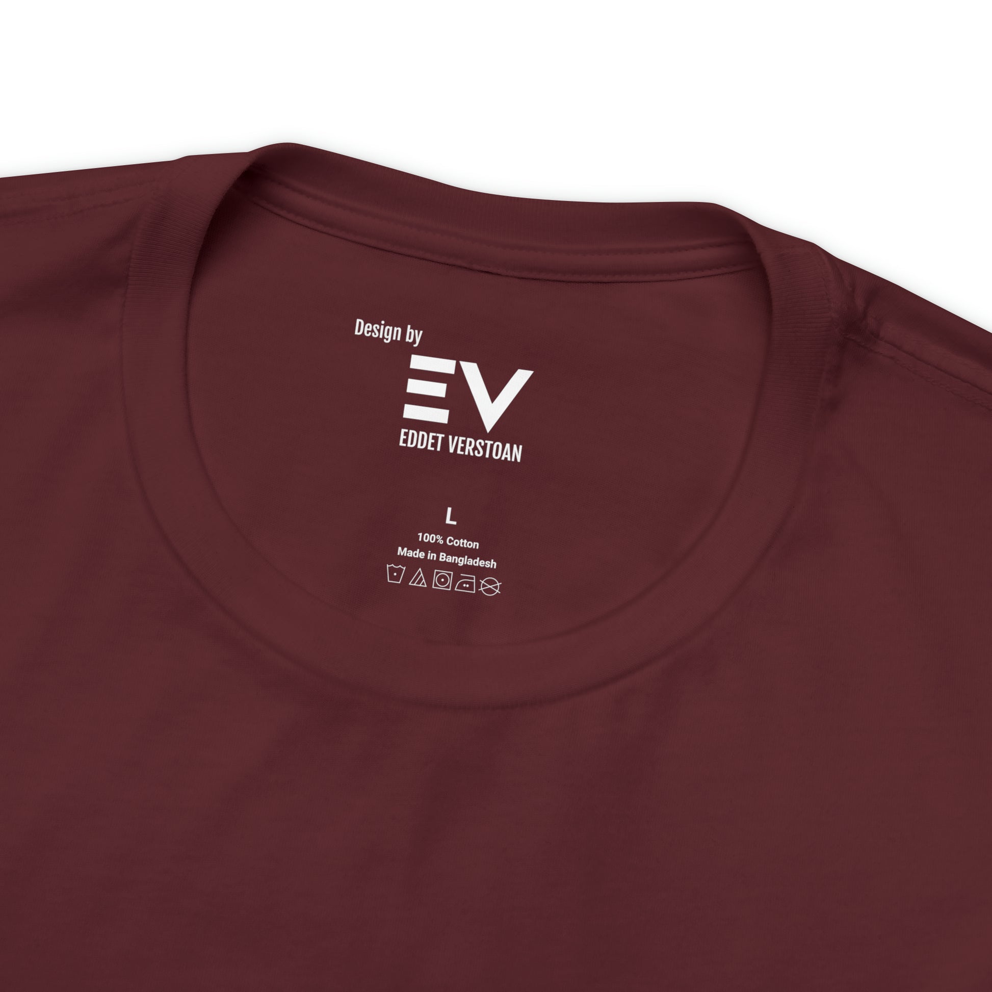 Eddet Verstoan - T-shirt nek label